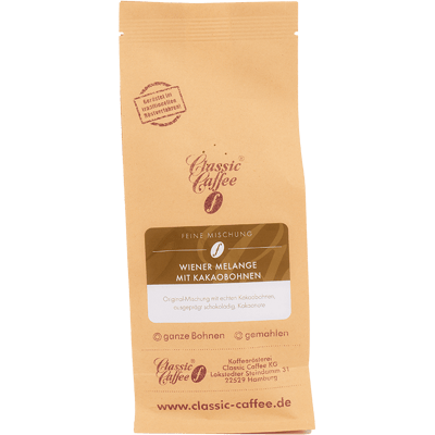 Kaffee Wiener Melange mit Kakaobohnen